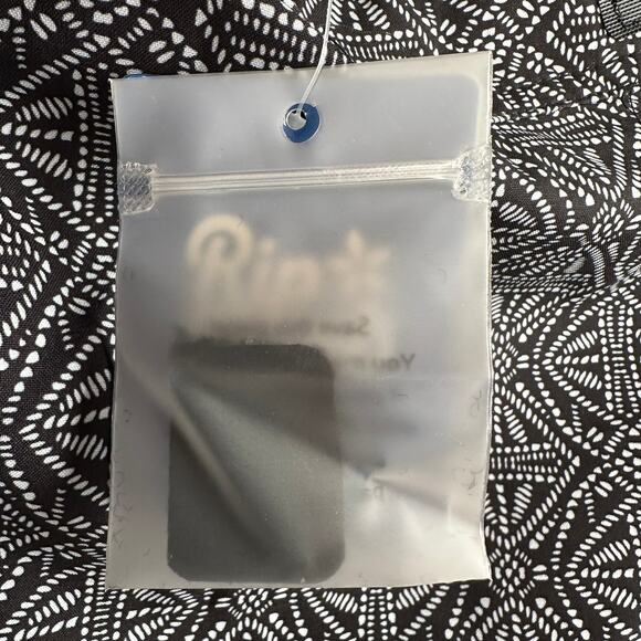 NEW RipSkirt Hawaii Women's Wrap Skirt in Black Pearl Batik Length 2 Size Large - Picture 13 of 14